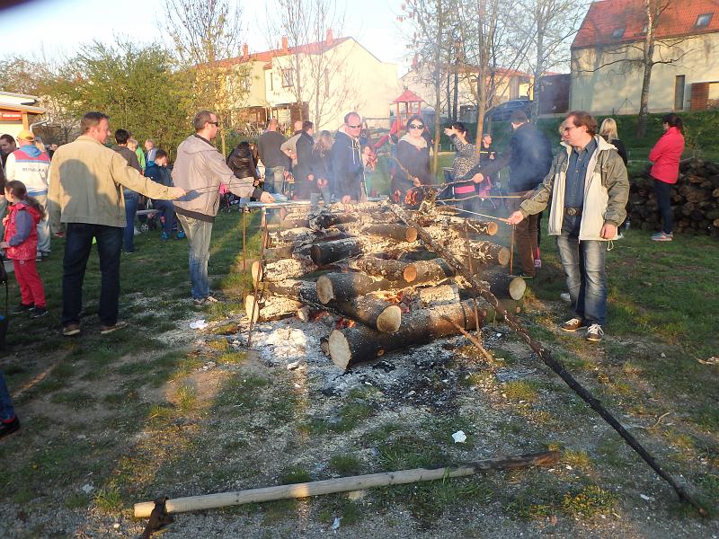 foto 069.jpg - Plen arodjnic v Drahelicch Na Kamenn Hrzi